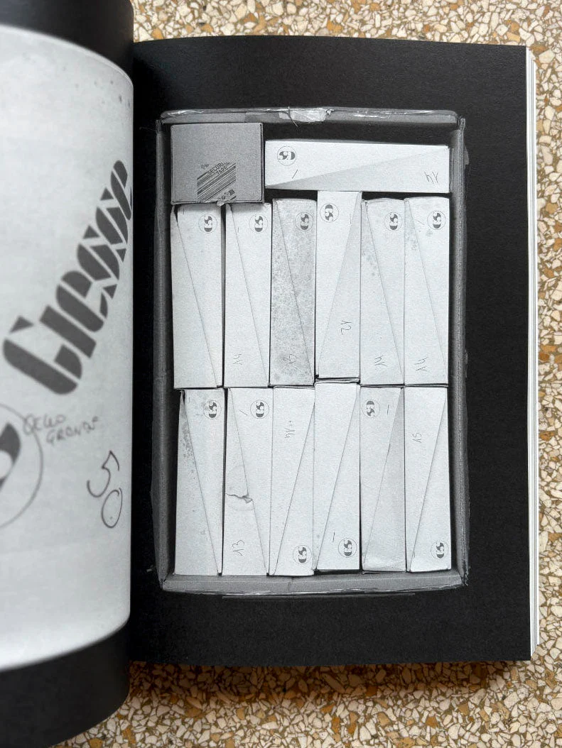 3000 days of archives related to the optics and glasses frame industry - Image 14