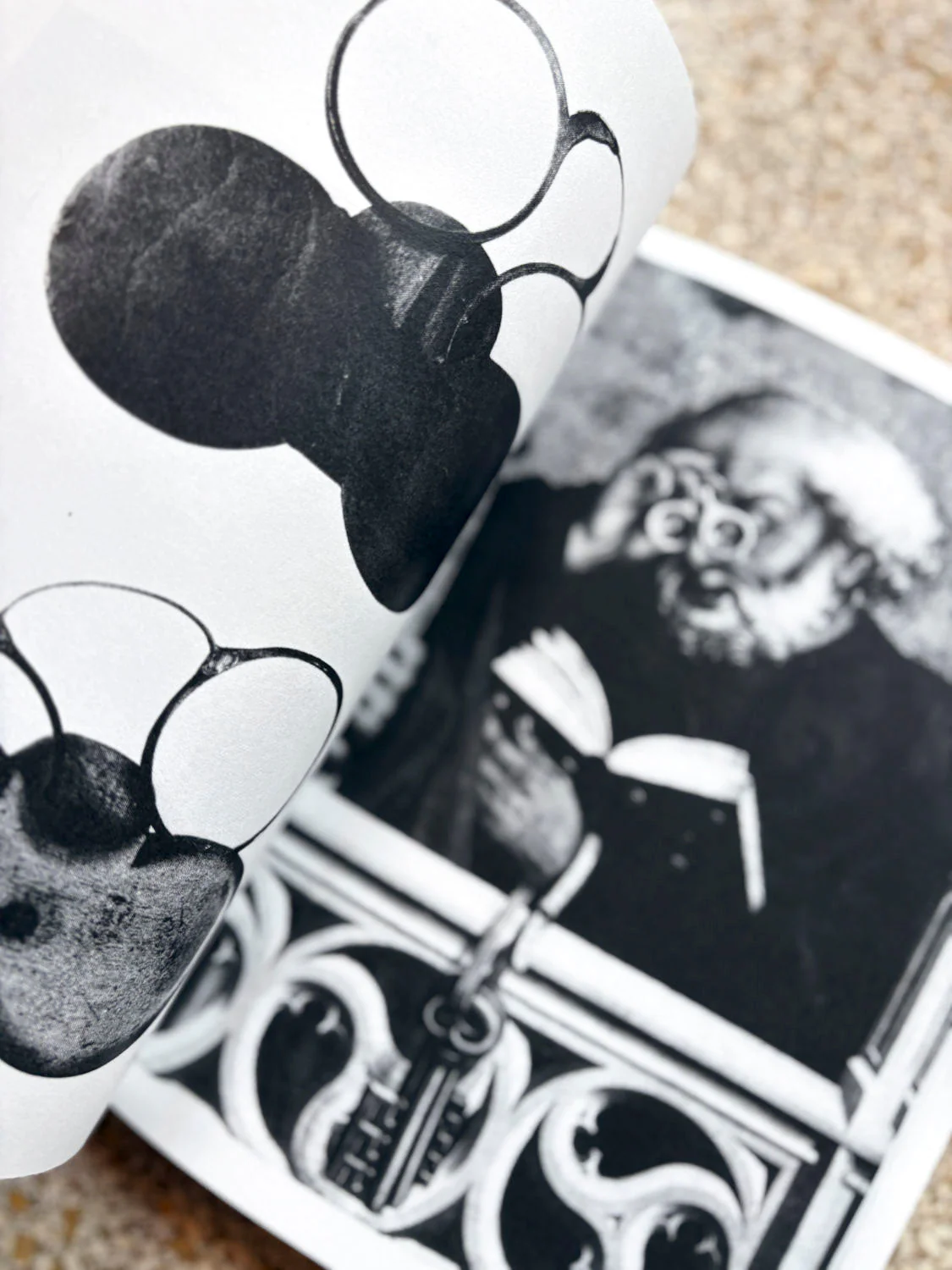 3000 days of archives related to the optics and glasses frame industry - Image 19
