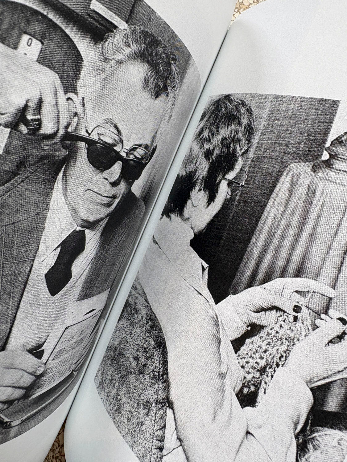 3000 days of archives related to the optics and glasses frame industry - Image 23