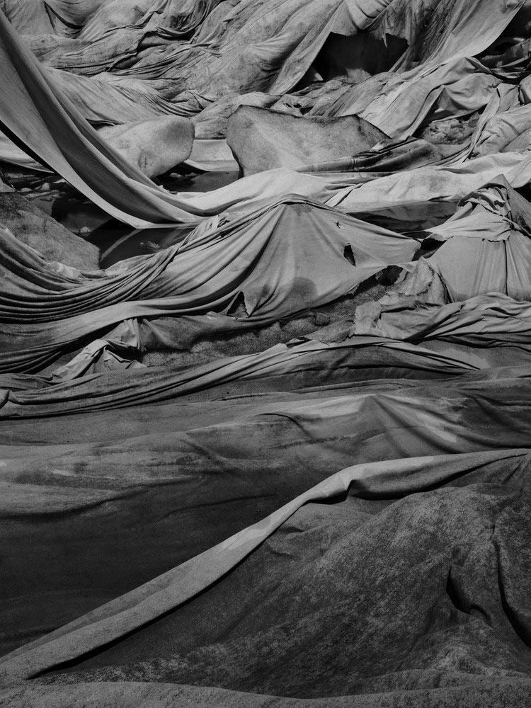 Blindfolded by Antoine De Winter - Image 10
