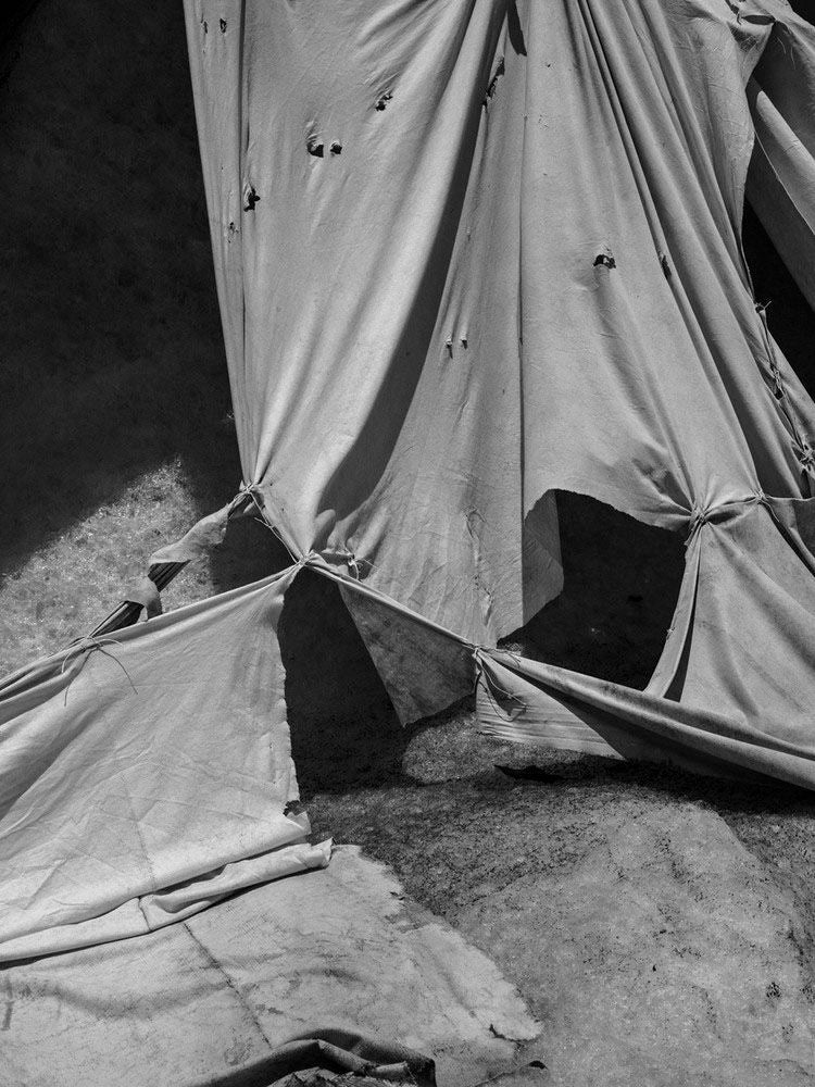Blindfolded by Antoine De Winter - Image 13