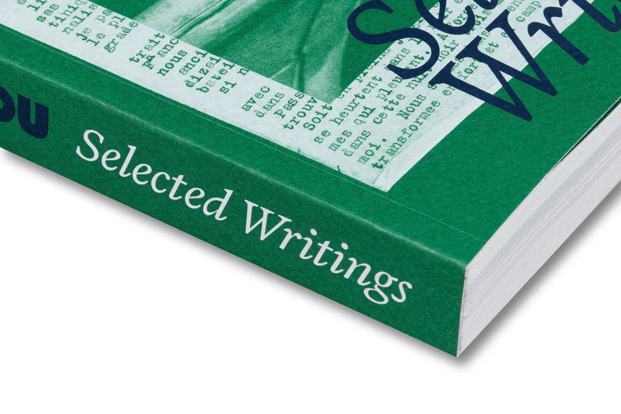 Chien Fou: Selected Writings by Germaine Krull - Image 5
