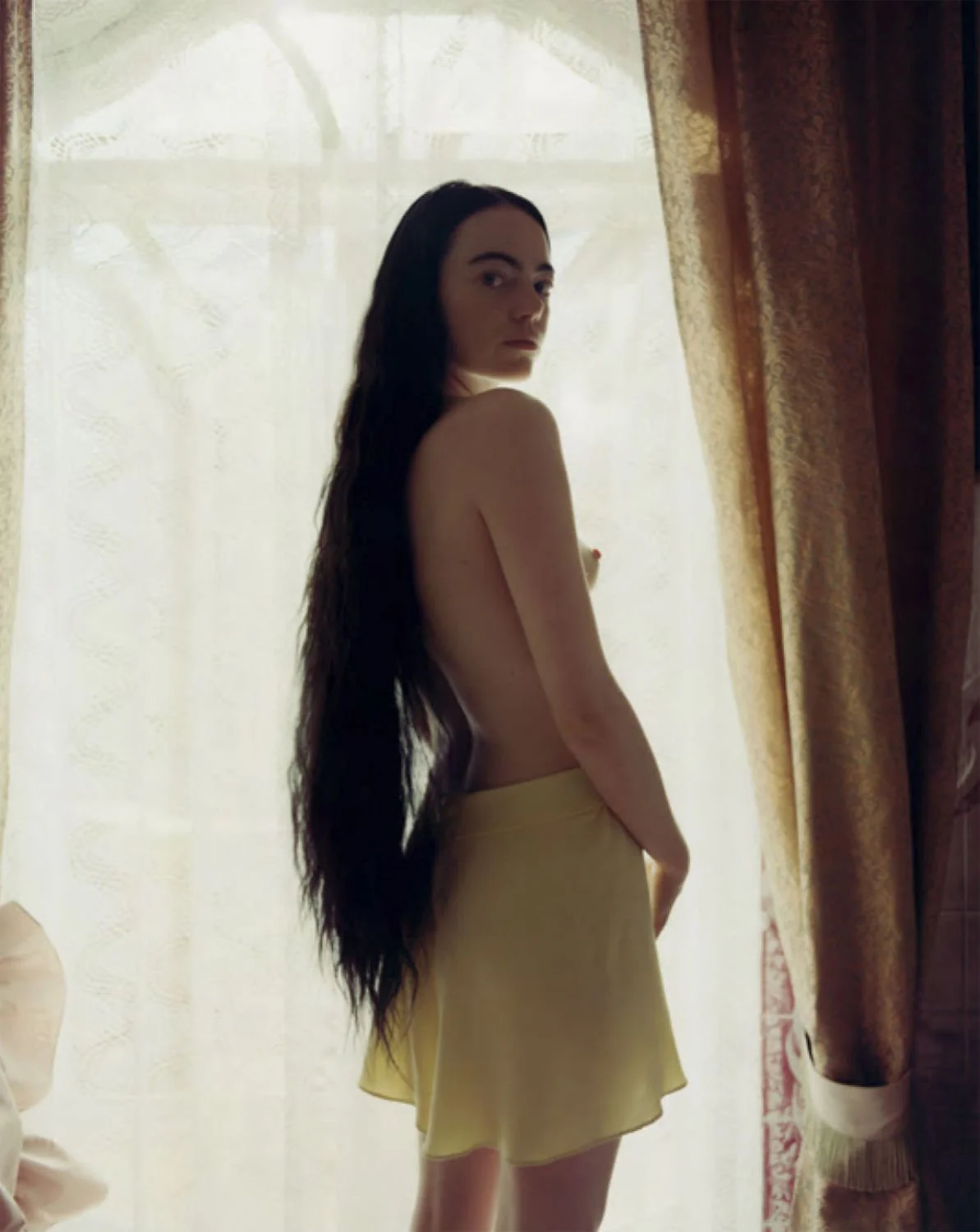 Dear God, the Parthenon is still broken by Yorgos Lanthimos - Image 11