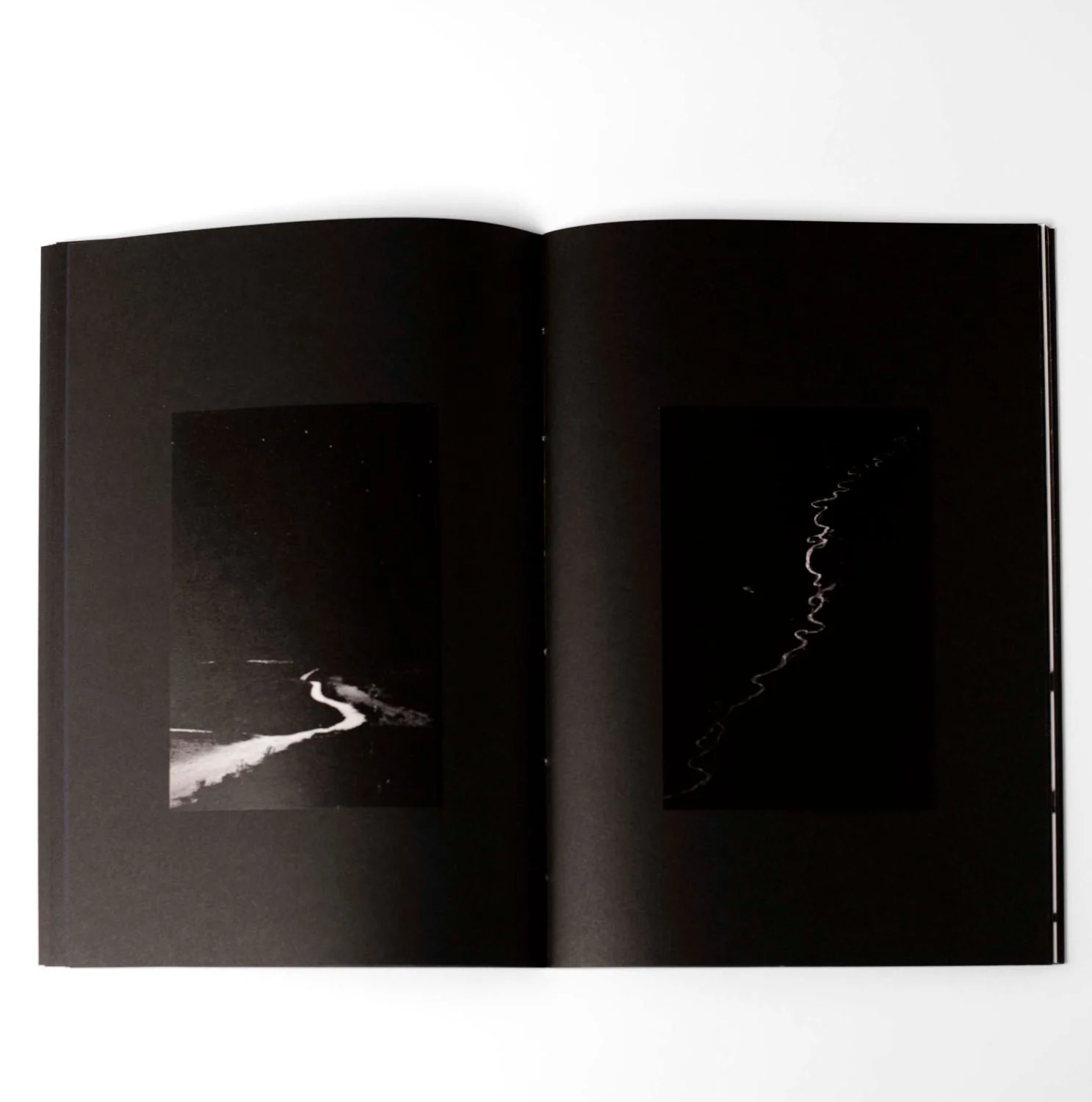 Gravity fields by Rienk De Vries - Image 4