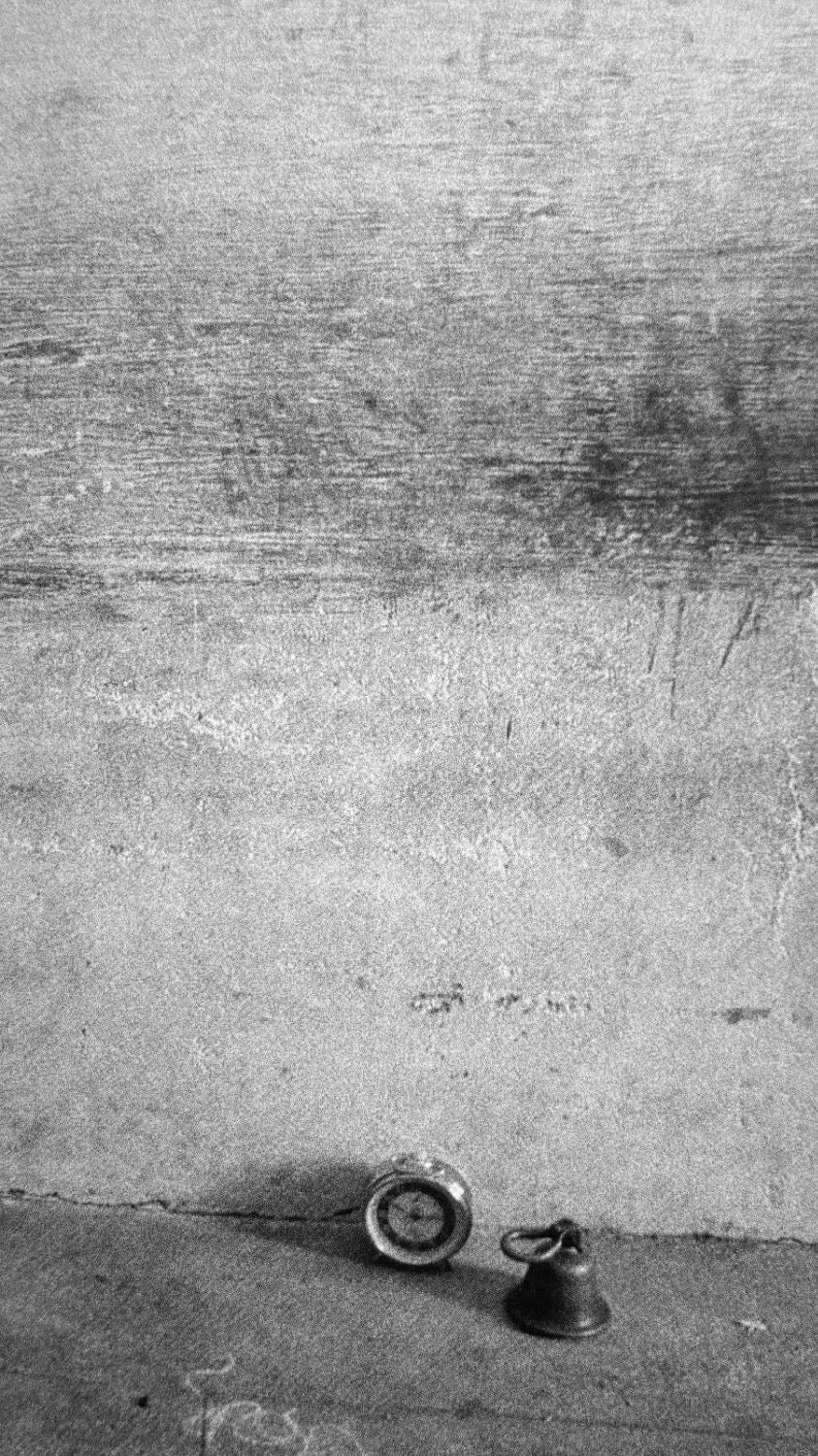 Sidelines by John Vink - Image 4
