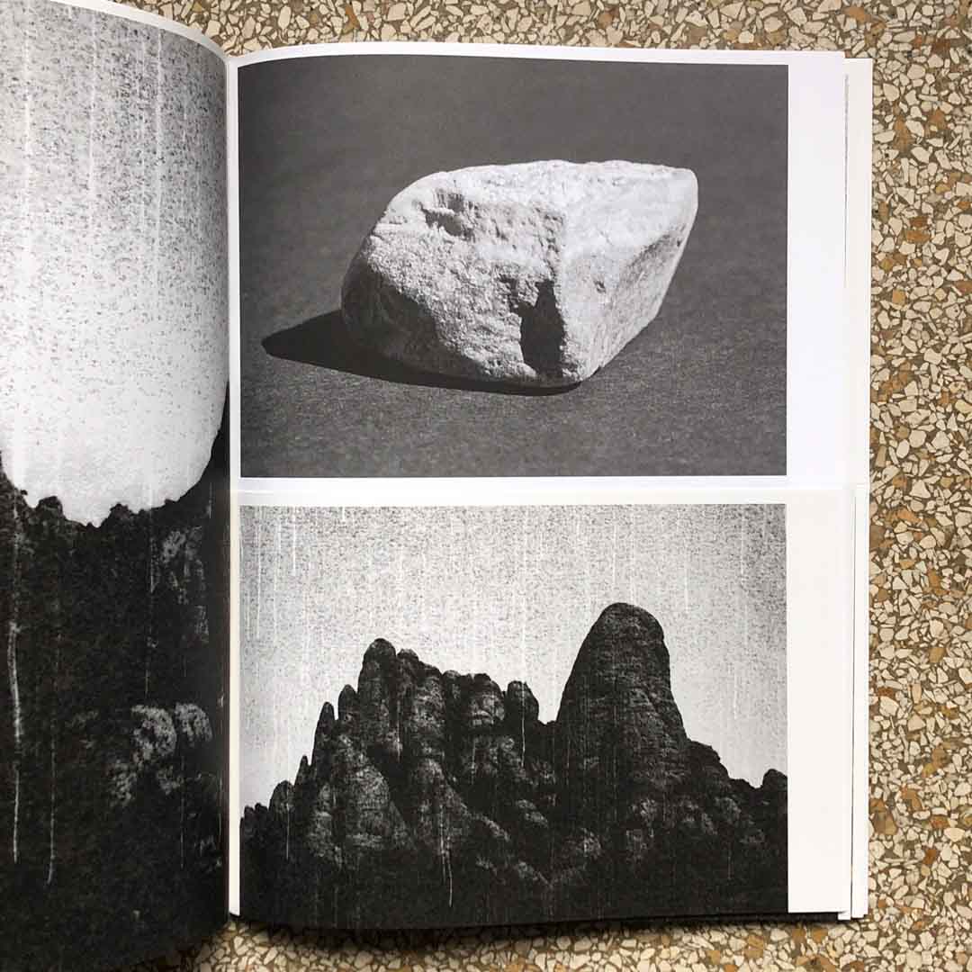 To pick up a stone by Claudia den Boer - Image 5